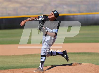 Thumbnail 3 in Salesian vs. Camarillo photogallery.