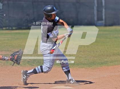 Thumbnail 3 in Salesian vs. Camarillo photogallery.