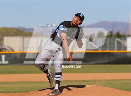 Thumbnail 3 in Salesian vs. Camarillo photogallery.