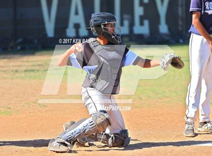 Thumbnail 2 in Salesian vs. Camarillo photogallery.