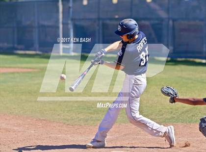 Thumbnail 2 in Salesian vs. Camarillo photogallery.