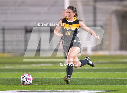 Thumbnail 3 in St. Amant vs. Byrd (Division I Regional Playoff) photogallery.