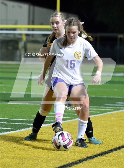 Thumbnail 1 in St. Amant vs. Byrd (Division I Regional Playoff) photogallery.