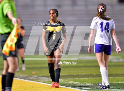 Thumbnail 1 in St. Amant vs. Byrd (Division I Regional Playoff) photogallery.