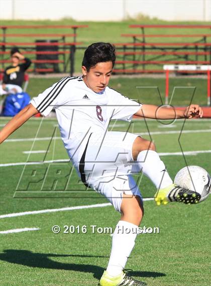 Thumbnail 3 in Covina vs Whitney (CIF SS D6 1st Round Playoff) photogallery.