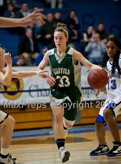 Thumbnail 2 in Pleasant Grove vs Clearfield (Utah 5A Quaterfinal) photogallery.