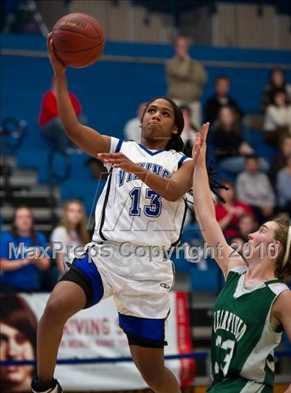 Thumbnail 2 in Pleasant Grove vs Clearfield (Utah 5A Quaterfinal) photogallery.