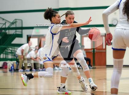 Thumbnail 1 in Canton vs. Brownsboro (Playoff for District 1st & 2nd) photogallery.