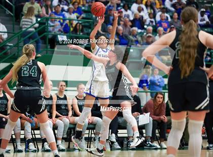Thumbnail 3 in Canton vs. Brownsboro (Playoff for District 1st & 2nd) photogallery.
