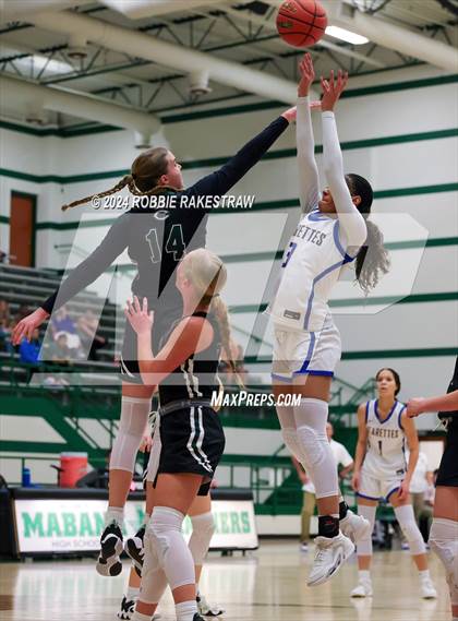 Thumbnail 1 in Canton vs. Brownsboro (Playoff for District 1st & 2nd) photogallery.