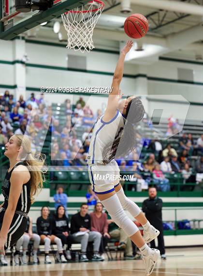 Thumbnail 1 in Canton vs. Brownsboro (Playoff for District 1st & 2nd) photogallery.
