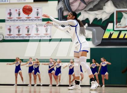 Thumbnail 1 in Canton vs. Brownsboro (Playoff for District 1st & 2nd) photogallery.