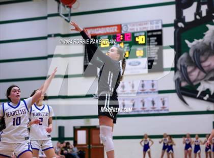 Thumbnail 1 in Canton vs. Brownsboro (Playoff for District 1st & 2nd) photogallery.
