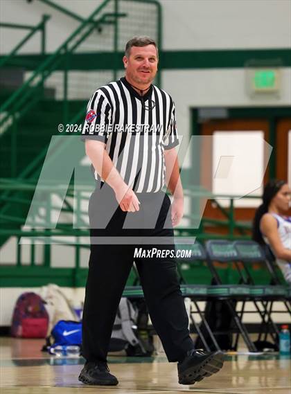 Thumbnail 3 in Canton vs. Brownsboro (Playoff for District 1st & 2nd) photogallery.