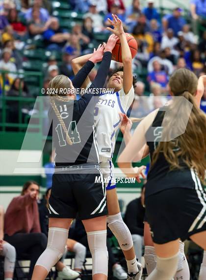 Thumbnail 2 in Canton vs. Brownsboro (Playoff for District 1st & 2nd) photogallery.