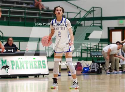 Thumbnail 2 in Canton vs. Brownsboro (Playoff for District 1st & 2nd) photogallery.