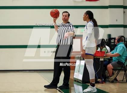 Thumbnail 2 in Canton vs. Brownsboro (Playoff for District 1st & 2nd) photogallery.