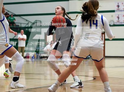 Thumbnail 3 in Canton vs. Brownsboro (Playoff for District 1st & 2nd) photogallery.