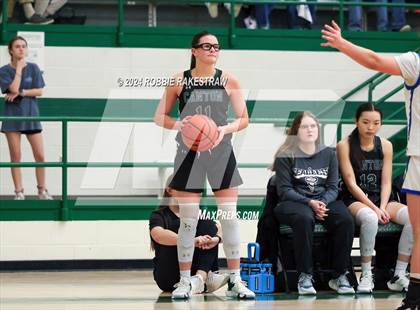 Thumbnail 2 in Canton vs. Brownsboro (Playoff for District 1st & 2nd) photogallery.