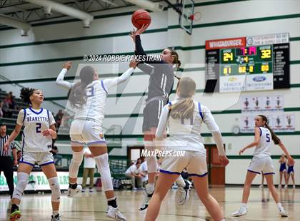 Thumbnail 1 in Canton vs. Brownsboro (Playoff for District 1st & 2nd) photogallery.