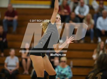Thumbnail 1 in Canyon @ Esperanza photogallery.