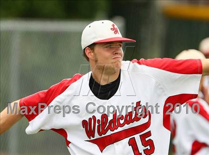 Thumbnail 3 in Belton vs Lake Highlands (Texas 3A Region ll Playoffs) photogallery.