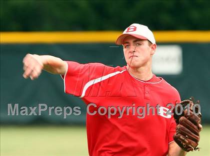Thumbnail 1 in Belton vs Lake Highlands (Texas 3A Region ll Playoffs) photogallery.