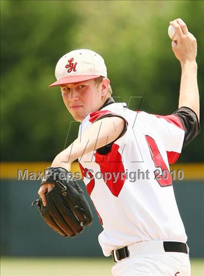 Thumbnail 1 in Belton vs Lake Highlands (Texas 3A Region ll Playoffs) photogallery.