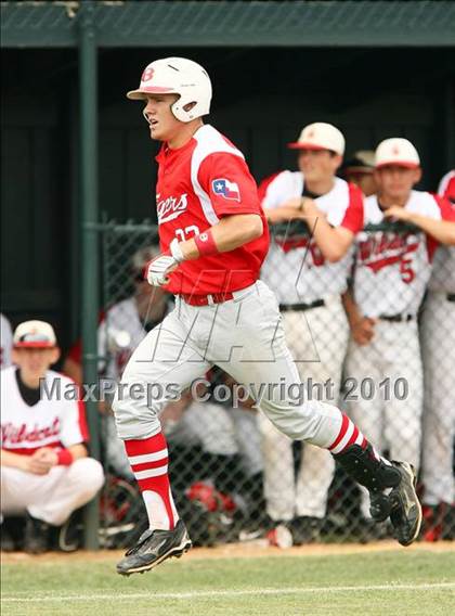 Thumbnail 1 in Belton vs Lake Highlands (Texas 3A Region ll Playoffs) photogallery.