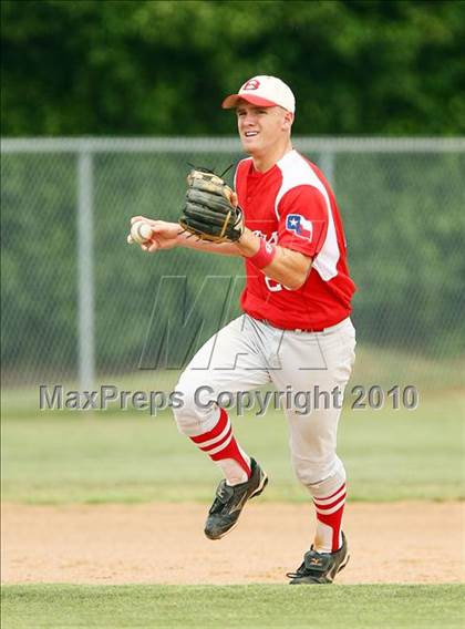 Thumbnail 2 in Belton vs Lake Highlands (Texas 3A Region ll Playoffs) photogallery.