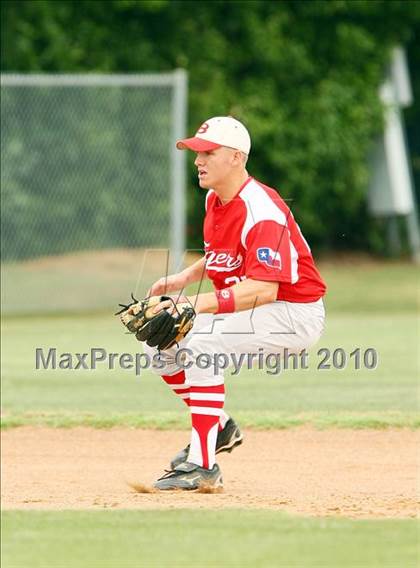 Thumbnail 2 in Belton vs Lake Highlands (Texas 3A Region ll Playoffs) photogallery.