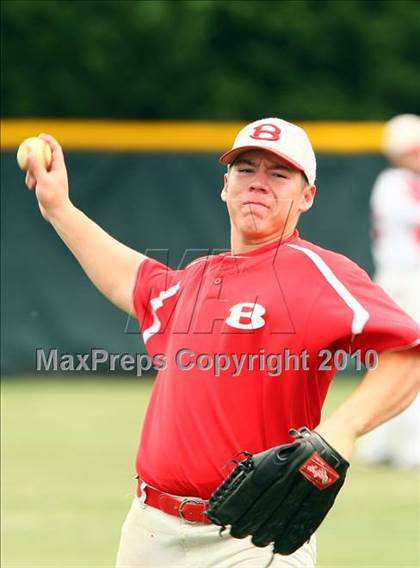 Thumbnail 3 in Belton vs Lake Highlands (Texas 3A Region ll Playoffs) photogallery.