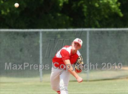 Thumbnail 2 in Belton vs Lake Highlands (Texas 3A Region ll Playoffs) photogallery.