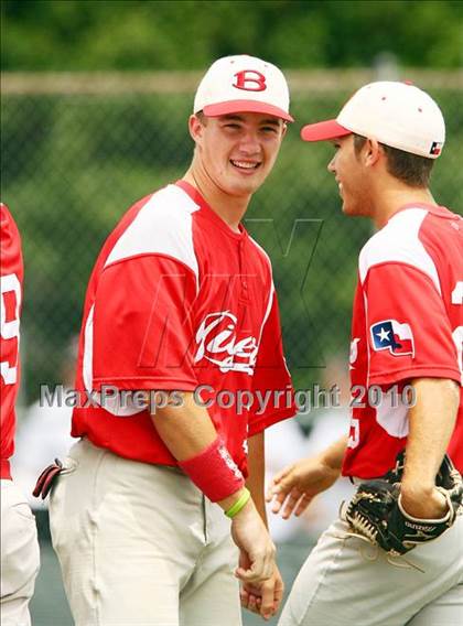 Thumbnail 3 in Belton vs Lake Highlands (Texas 3A Region ll Playoffs) photogallery.