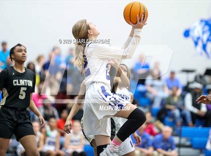 Thumbnail 1 in Clinton @ Midway photogallery.