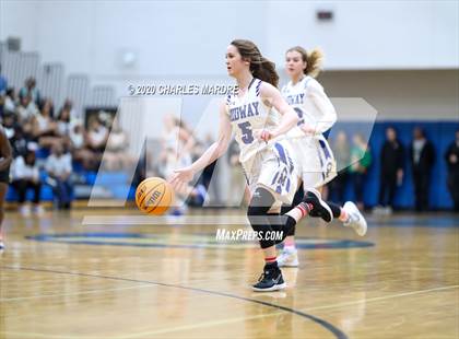 Thumbnail 3 in Clinton @ Midway photogallery.