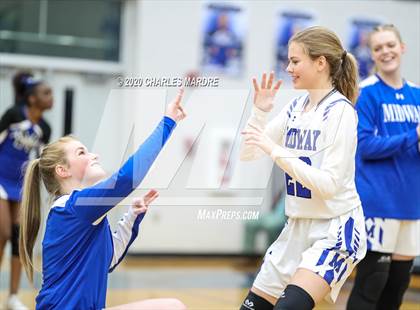 Thumbnail 2 in Clinton @ Midway photogallery.
