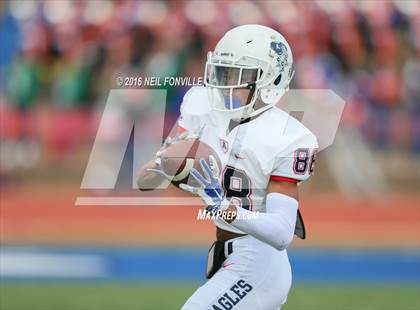 Thumbnail 2 in San Angelo Central vs. Allen (UIL 6A Regional Playoff) photogallery.