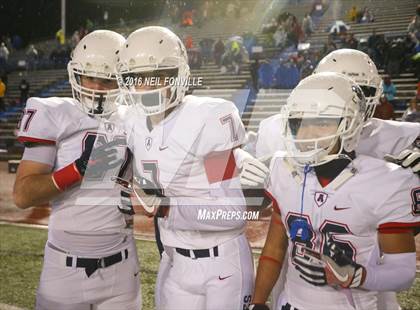 Thumbnail 1 in San Angelo Central vs. Allen (UIL 6A Regional Playoff) photogallery.