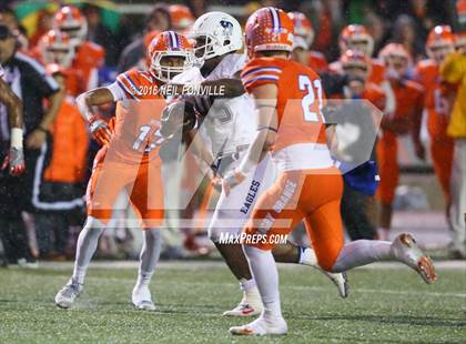 Thumbnail 3 in San Angelo Central vs. Allen (UIL 6A Regional Playoff) photogallery.