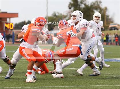 Thumbnail 3 in San Angelo Central vs. Allen (UIL 6A Regional Playoff) photogallery.