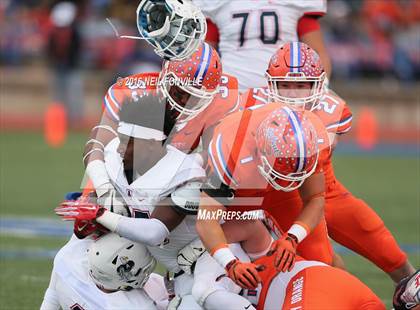 Thumbnail 1 in San Angelo Central vs. Allen (UIL 6A Regional Playoff) photogallery.