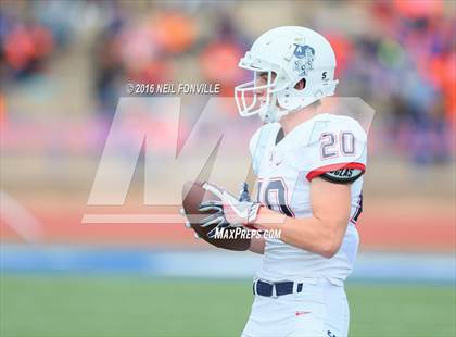 Thumbnail 3 in San Angelo Central vs. Allen (UIL 6A Regional Playoff) photogallery.