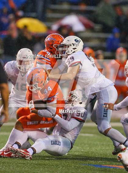 Thumbnail 3 in San Angelo Central vs. Allen (UIL 6A Regional Playoff) photogallery.