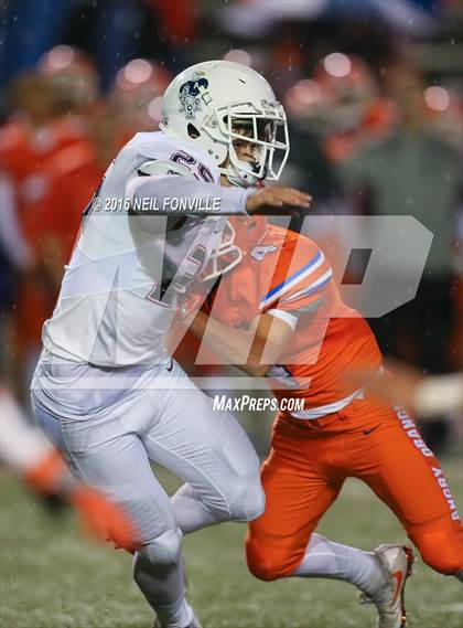 Thumbnail 3 in San Angelo Central vs. Allen (UIL 6A Regional Playoff) photogallery.