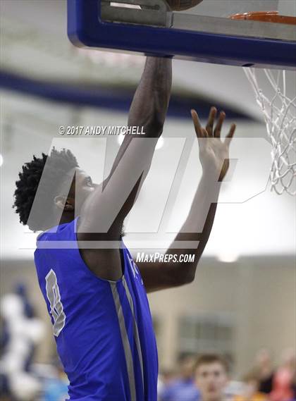 Thumbnail 2 in Hamilton Heights Christian Academy @ McCallie (Dr Pepper Classic) photogallery.