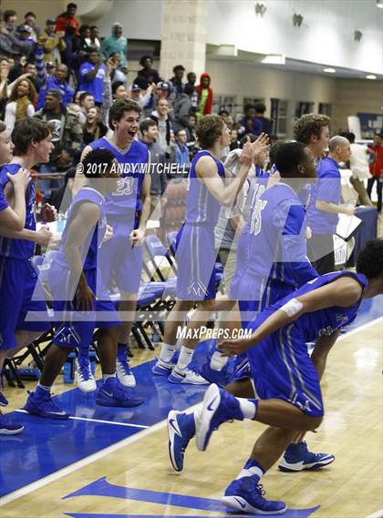 Thumbnail 3 in Hamilton Heights Christian Academy @ McCallie (Dr Pepper Classic) photogallery.