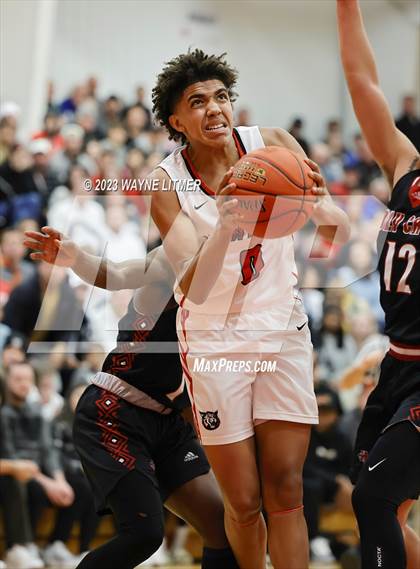 Thumbnail 1 in Holy Cross vs Newport (Ninth Region All A Final) photogallery.