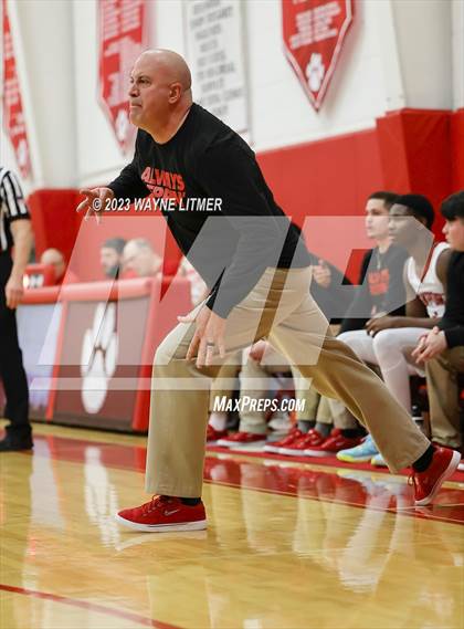 Thumbnail 3 in Holy Cross vs Newport (Ninth Region All A Final) photogallery.