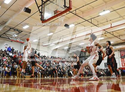 Thumbnail 2 in Holy Cross vs Newport (Ninth Region All A Final) photogallery.